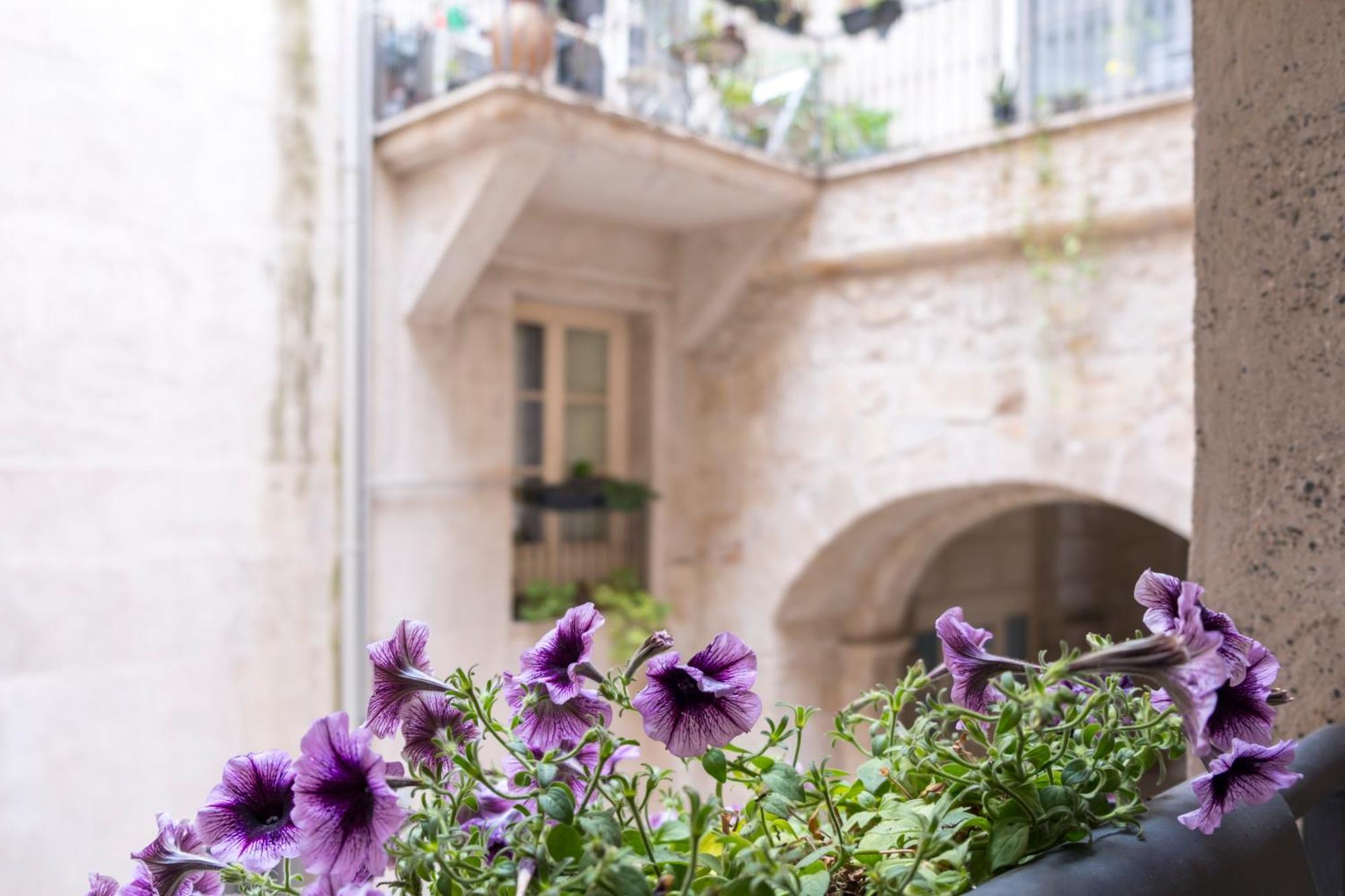 Tomasi Apartment Palermo Buitenkant foto